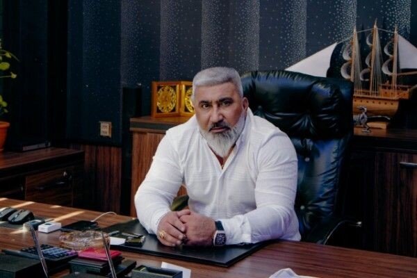 31 saylı notarius rəisi Ramiz Hümmətov həbsdə olan iş adamının torpağını başqasına 500 min manata satıb -
